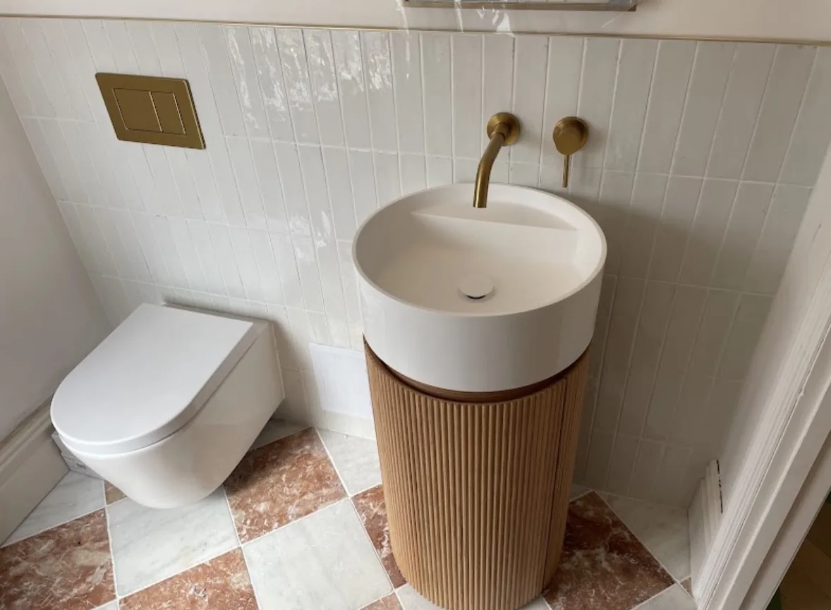 Modern cloakroom